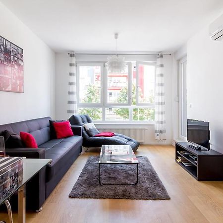 Flexible Selfcheckins 9 - Zagreb - Garage - Electric Vehicle Ccharger - Loggia - New - Apartments Repinc 9 Екстериор снимка