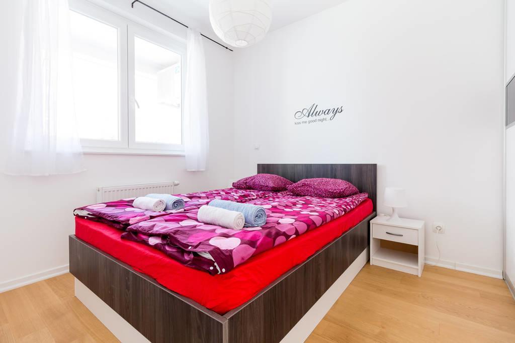 Flexible Selfcheckins 9 - Zagreb - Garage - Electric Vehicle Ccharger - Loggia - New - Apartments Repinc 9 Екстериор снимка